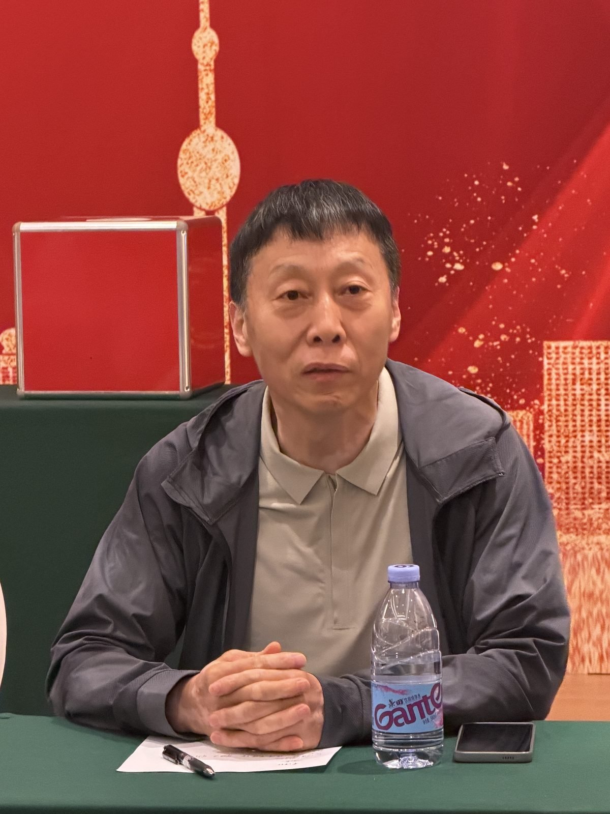 Yang Xiaodong, Chinese phonecard collector, at a card collecting event in China